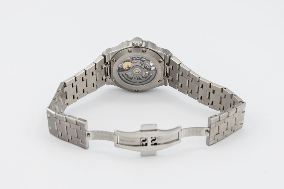 Maurice Lacroix Aikon AI6007-SS002-030-1 Image 4